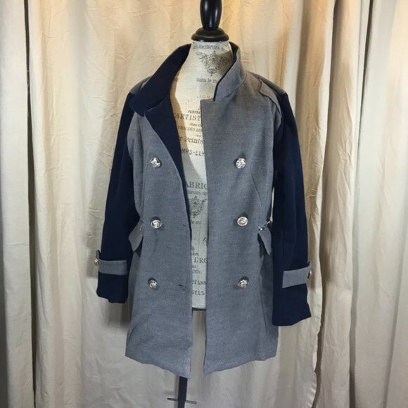 Double-Breasted Hooded Coat With Faux Fur Lining & Button Details Peacoat  nwot - Picture 10 of 14